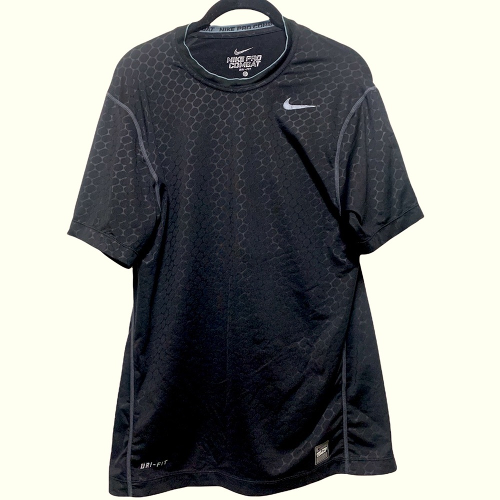 Black short sleeve Nike Dri-fit t shirt